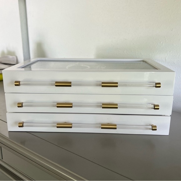 Large antique brass jewelry box in white lacquer - Picture 3 of 9